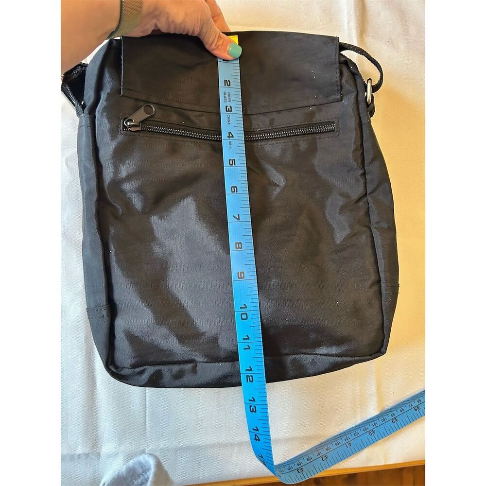 Vintage Disney World Mickey Mouse Crossbody Messenger Bag Black Medium - Picture 12 of 12